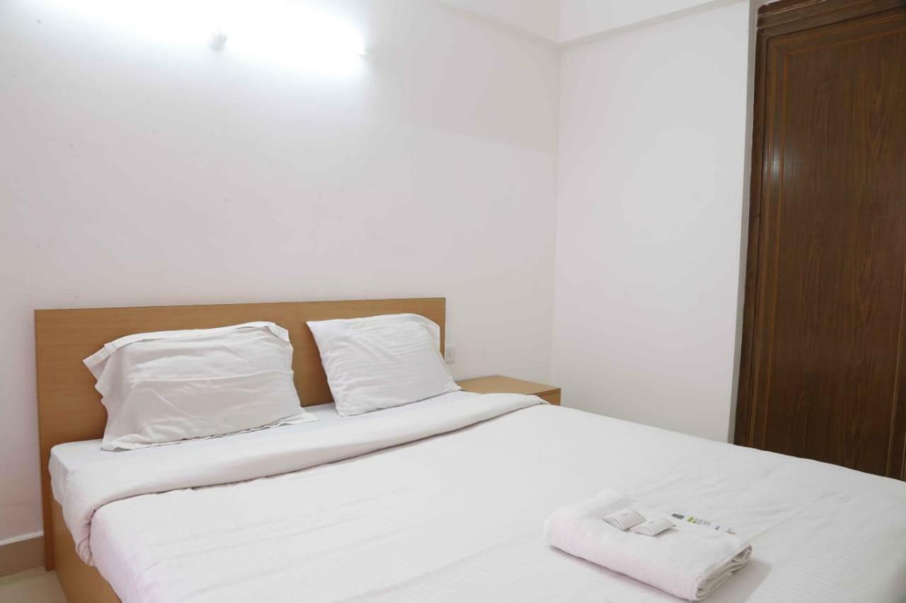 Traven Homes Infopark Kakkanad Corporate Suit Rooms Kochi Eksteriør bilde